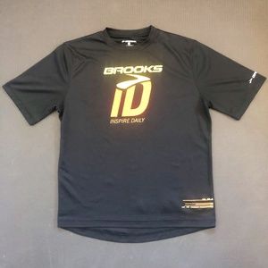 Brooks Running Distance Tee